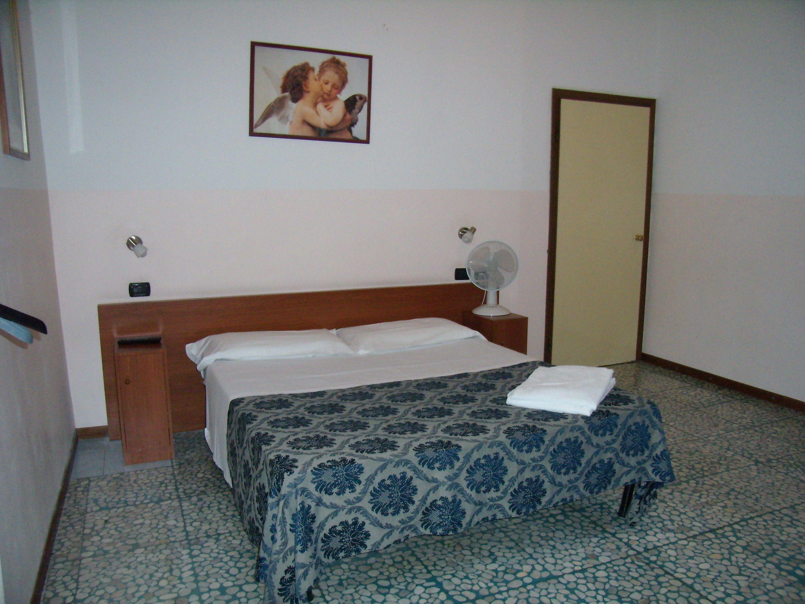 Guest House Central Station - Milan — Photos 2